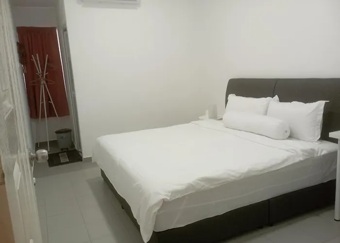 Three Homestay